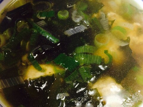 豆腐とネギの中華スープ